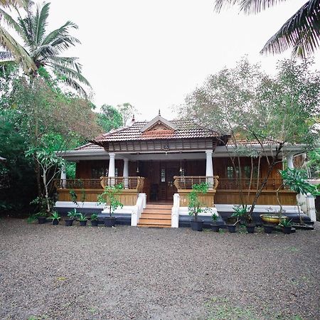 Periyar Heritage เทกคาดี ภายนอก รูปภาพ